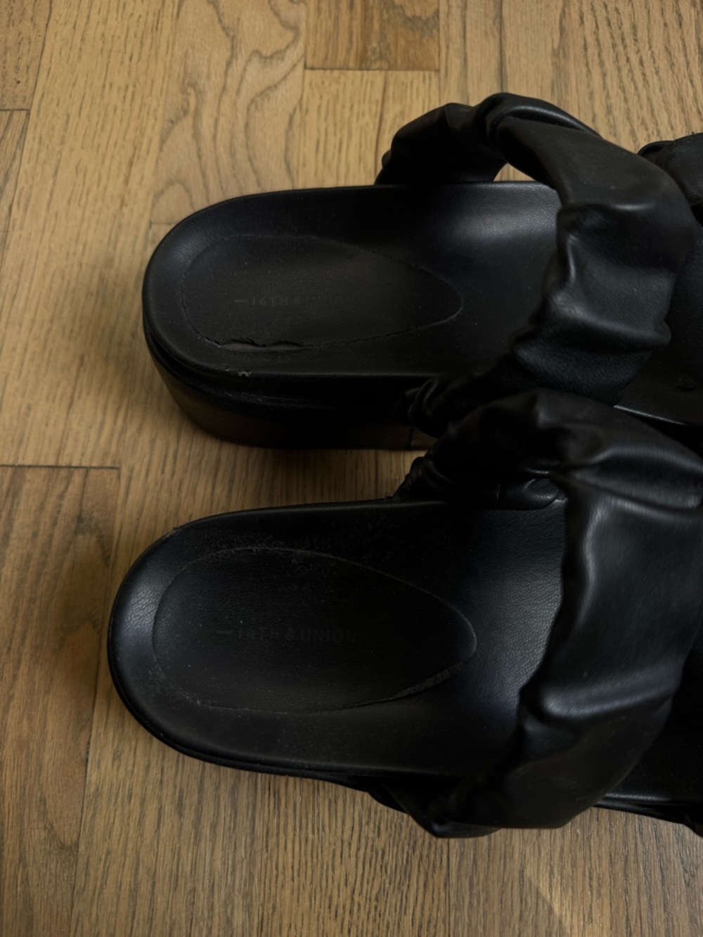 Black Ruched Double-Strap Slide Sandals - Picture 2 of 3